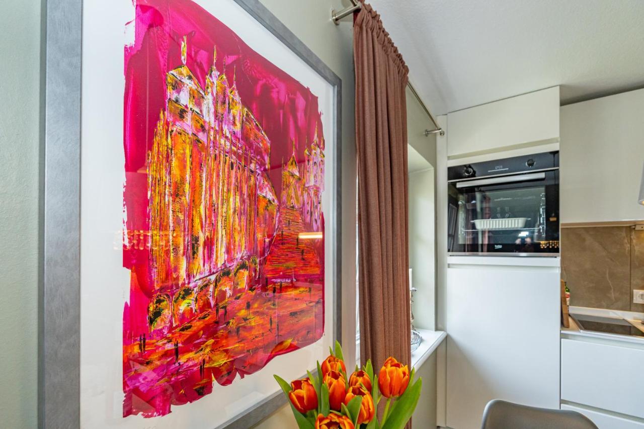 Gemuetliche Wohnung Unter Reet Mit Pool Und Sauna In Кайтум Экстерьер фото